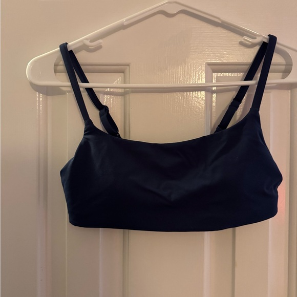 Source Unknown Other - $ 2/4  Women’s Navy Blue Bikini Top Adj Straps Pads